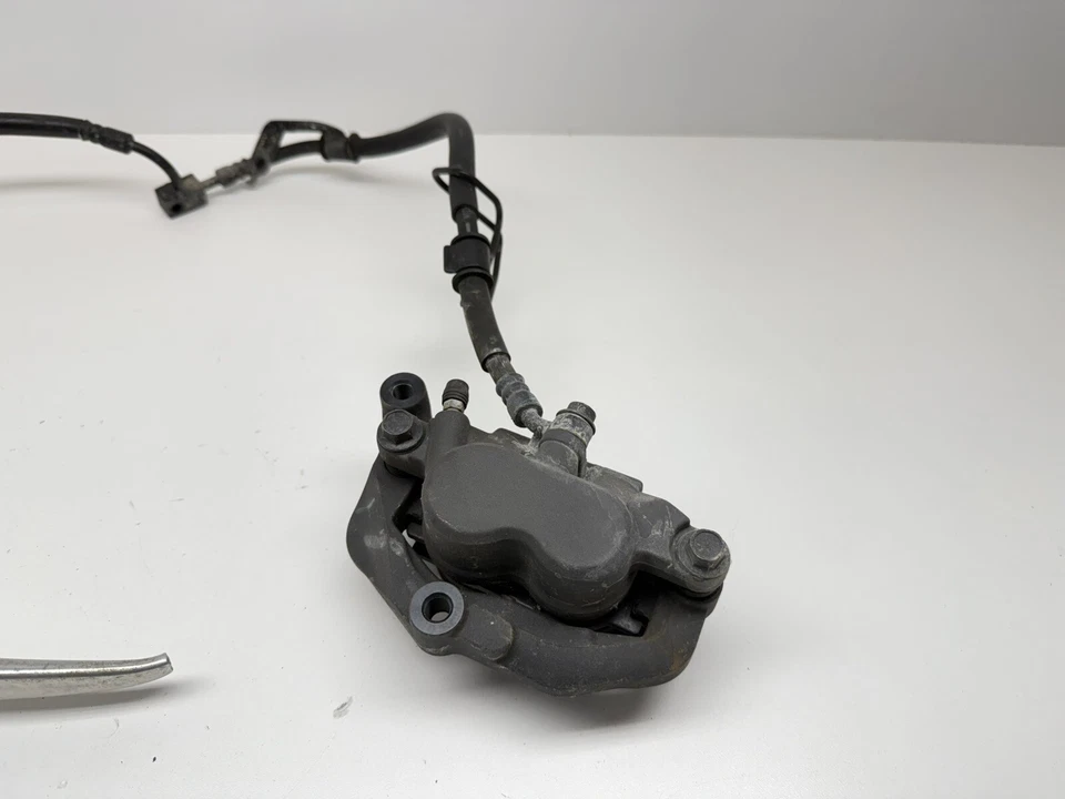 2012 Yamaha XVS950 V Star 950 Front Brake Master Cylinder Caliper Hose Line OEM - Image 3 of 4