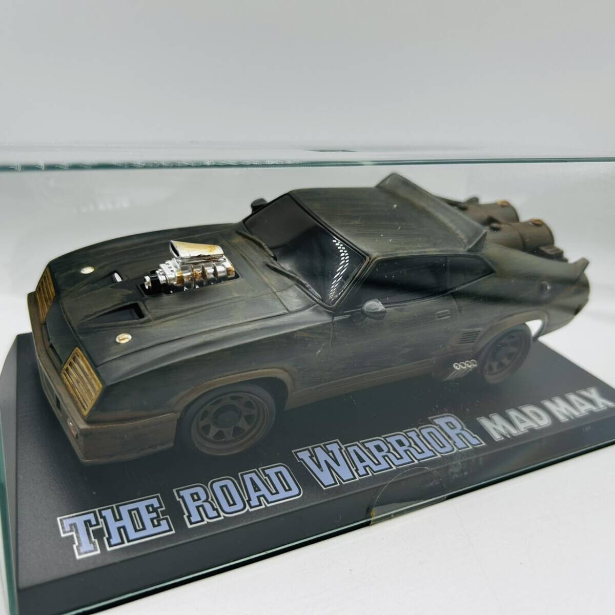 Kyosho Mini-z Racer 02 The Road Warrior Mad Max Interceptor