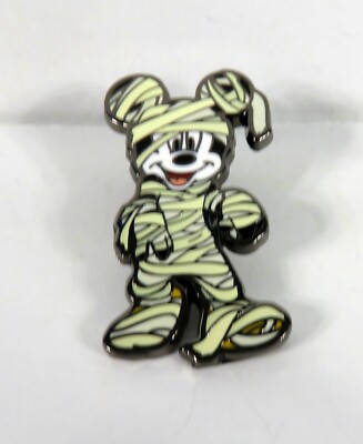 Disney Loungefly Halloween Mickey Mouse Mummy Glow in Dark GITD Exclusive Pin