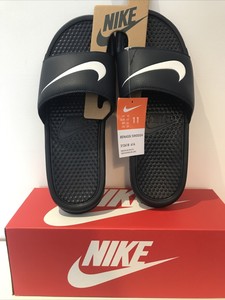 nike slippers size 10