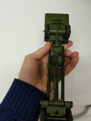 Dinky Toys 666 Letourneau Missile Erecting Vehicle - échelle 1/43 - Vert Armée - MIB