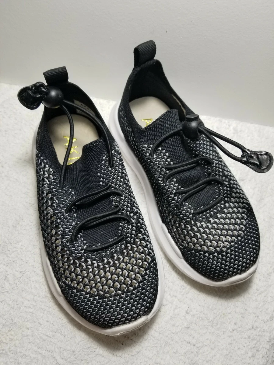 Akid shoes hotsell