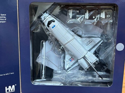 Hobby Master HL1407 1:200 Space Shuttle Orbiter "Challenger" Diecast model - Picture 9 of 11
