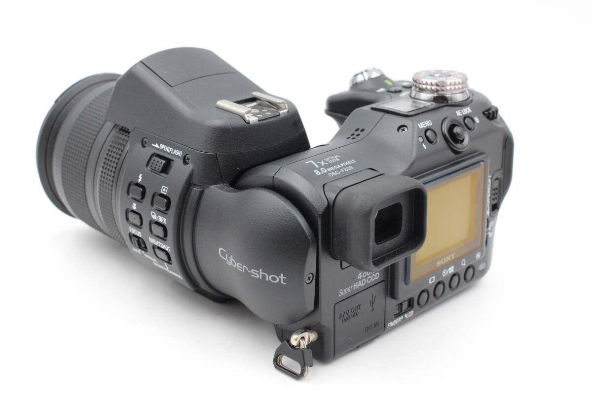Sony DSC-F828 - CyberShot Camera com dot (2003) eckman mike