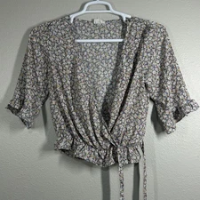 Sienna Sky Wrap Top Womens XS Floral Short Sleeve Tie Waist Ruffle Hem VNeck