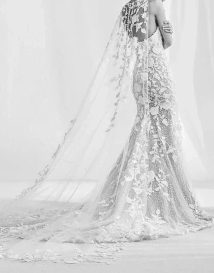 Vestido de novia Atelier Pronovias "RAMSES" blanco roto TALLA 10 NUEVO CON ETIQUETAS originalmente $6,600 Foto 2 de 4