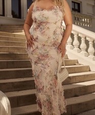 PrettyLittleThing Plus Floral Printed Textured Maxi Dress Size 14 NWT