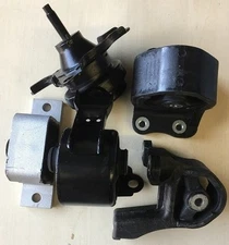 5pcSetA 4WD Motor Mounts fits Honda Element 2007 08 09 10 2011 Auto Transmission