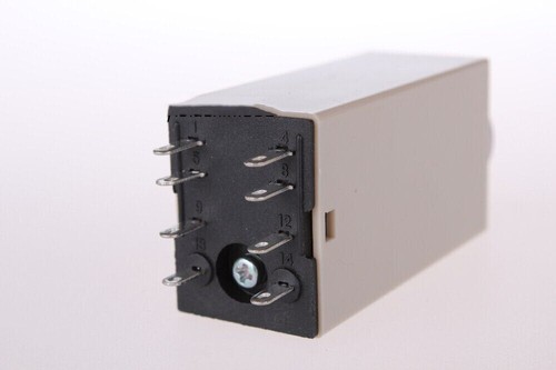 1pcs H3Y-2 H3Y 250V 5A 10sec 10s DC12V Timer Relè Tempo YB - Foto 2 di 2
