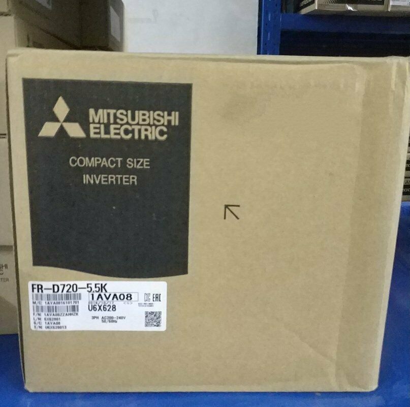 New In Box Inverter FR-D720-5.5K 5.5KW 220V 1 year warranty #A6-37