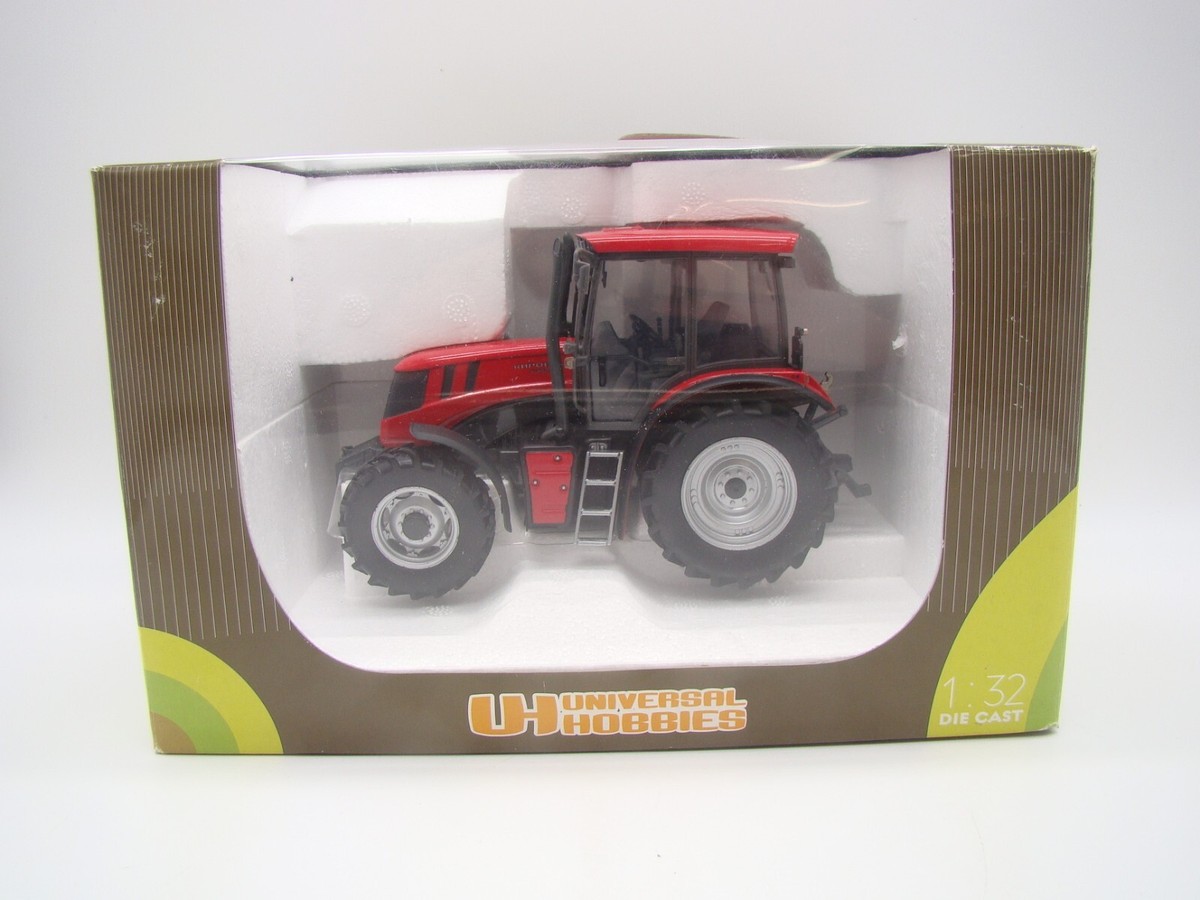 TRACTEUR KIROVETS K3180 ATM 2021 – Maquette 1/32 Universal Hobbies, Métal, Présentoir Inclus – Neuf !