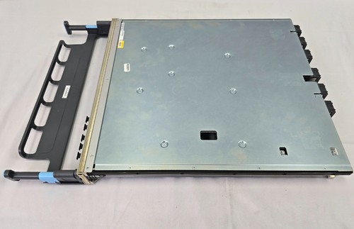 Carte ligne de commutation Juniper QFX10000-36Q 36 ports 40G QSFP+/ 12 ports 100G QSFP28 - Photo 4/6