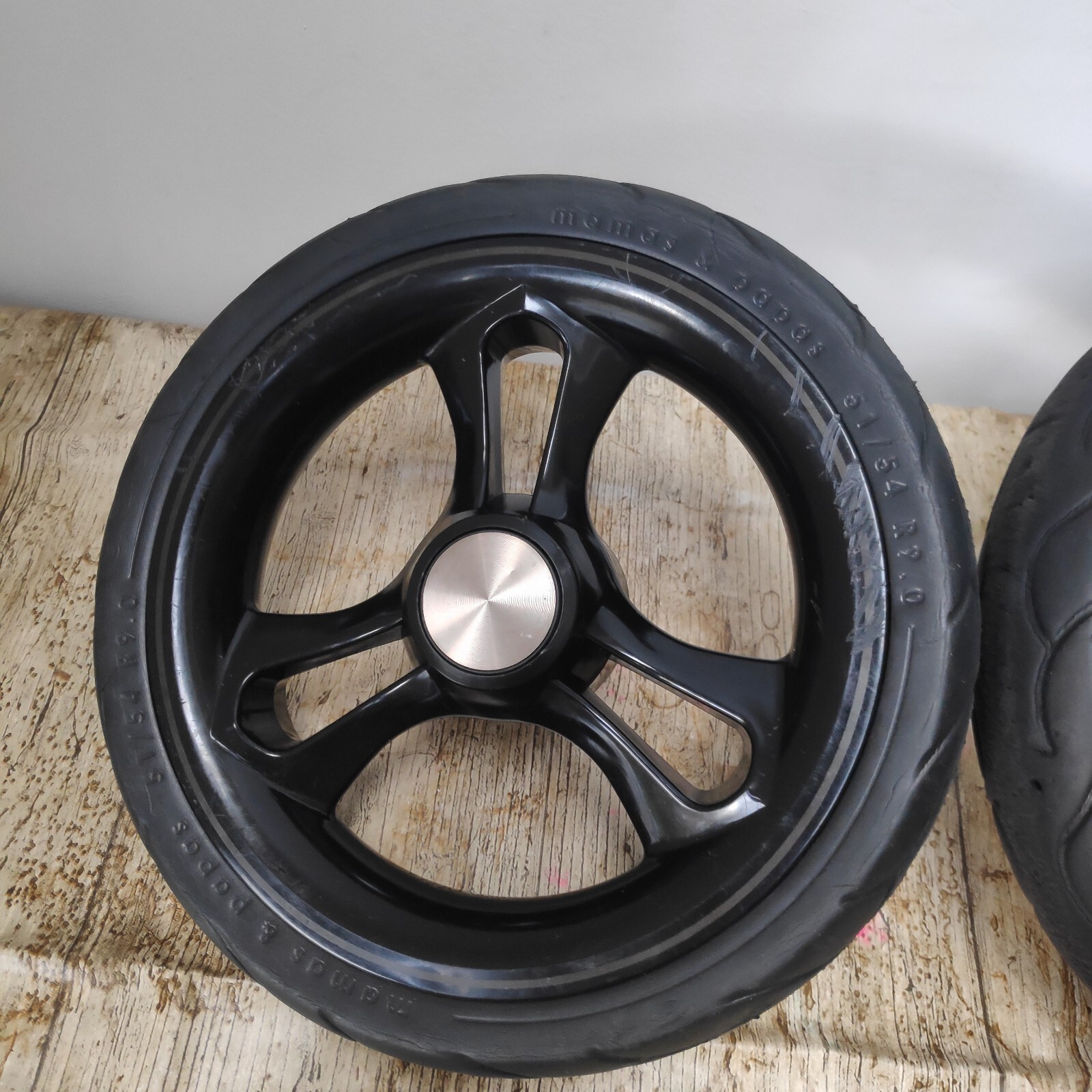 x2 * OCARRO ** Mamas & Papas Ocarro Pram REAR Wheel / Ocarro Back