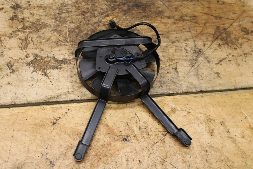 91-93 YAMAHA FZR1000 MOTOR RADIADOR VENTILADOR BB339 Foto 2 de 3