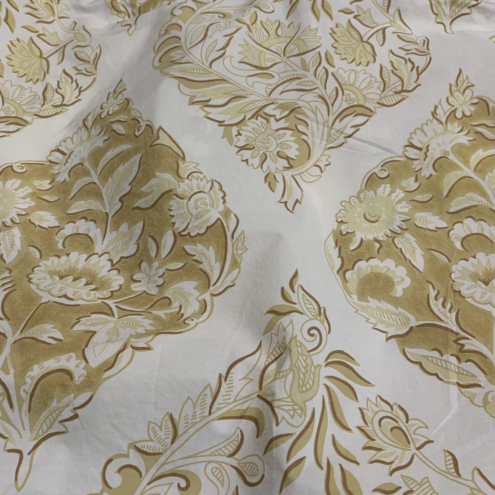 Set Of 2 Pottery Barn Pillow Shams Std Isabelle Medallion Floral Yellow Cotton
