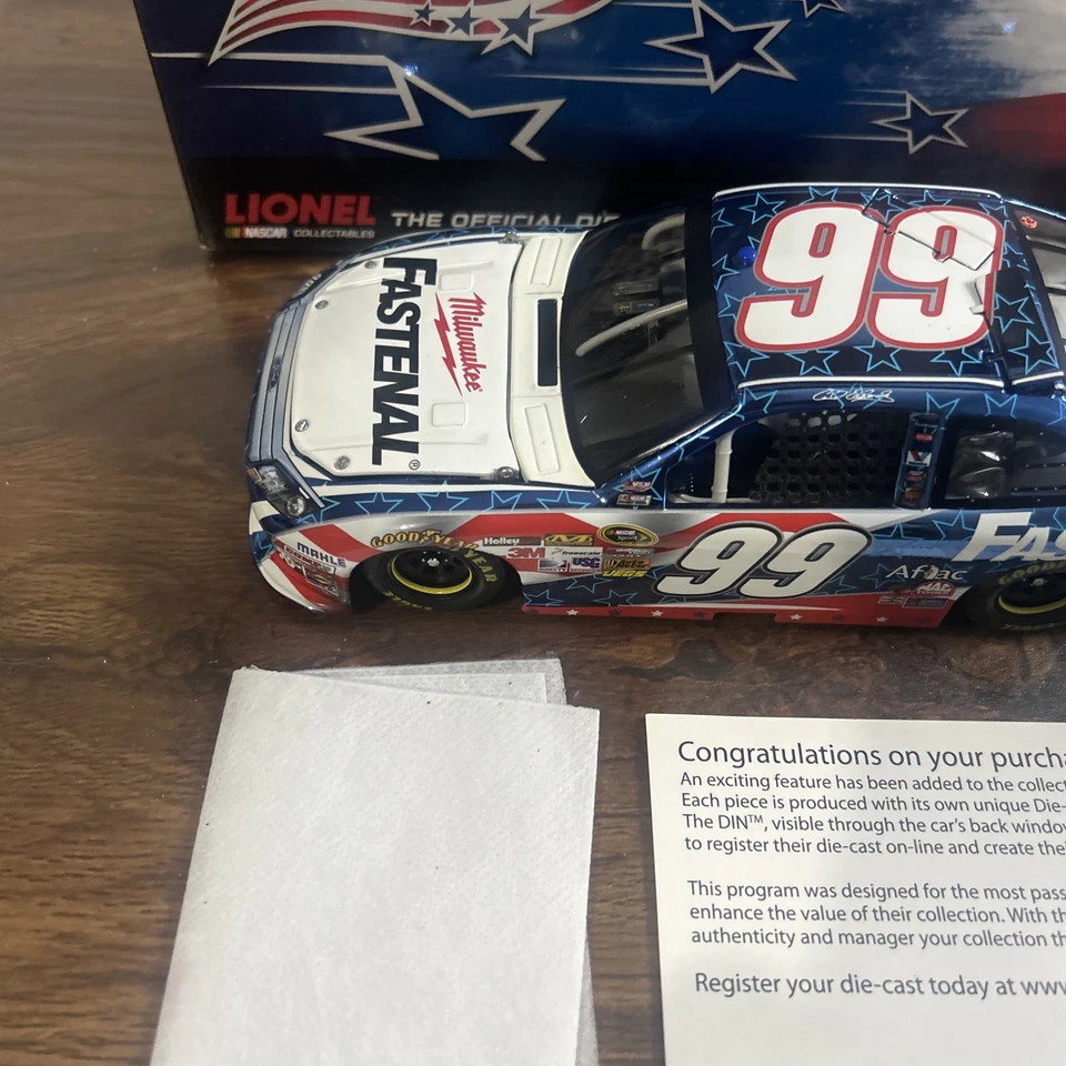 Carl Edwards #99 Fastenal NASCAR Unites 2012 color fusión cromo fundido a presión Foto 3 de 4