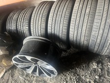 Bentley Wheels Auction For One Wheel