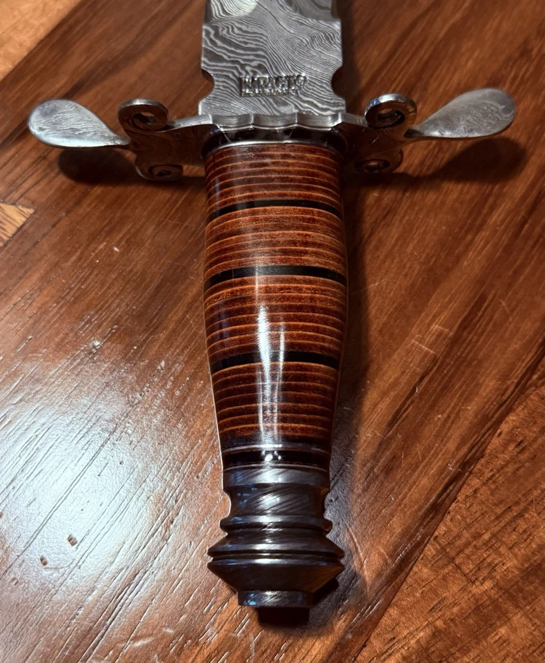 Modelo # 5389 “Old Guard” Damasco Forjado à Mão Espada Curta Adaga Talheres de Impacto - Imagem 4 de 4