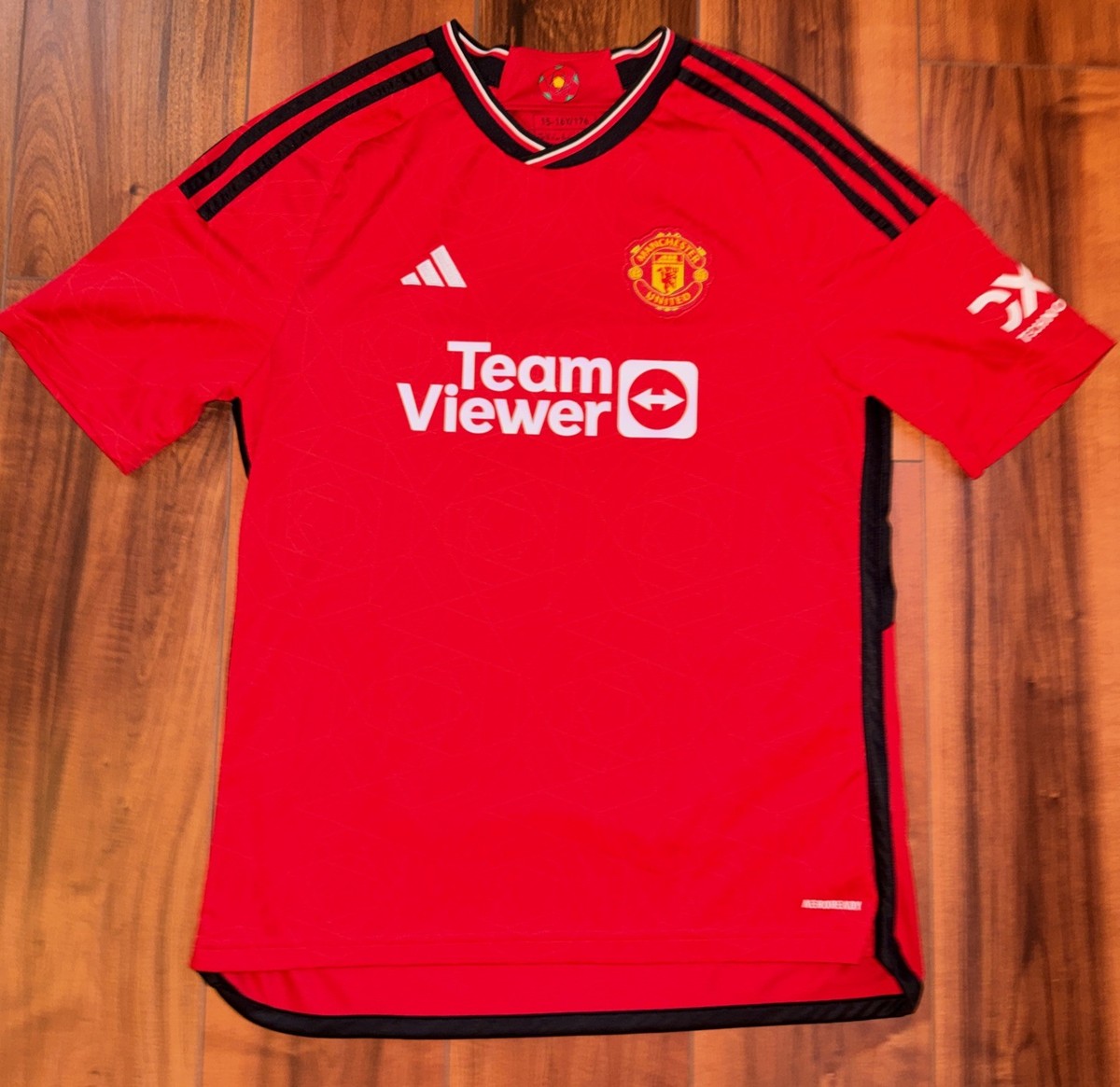 EUC Adidas Manchester United YXL Team Viewer 23/24 Home Jersey Red