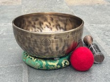 9 Inches Heart Chakra Note F Tibetan Full Moon Singing Bowls