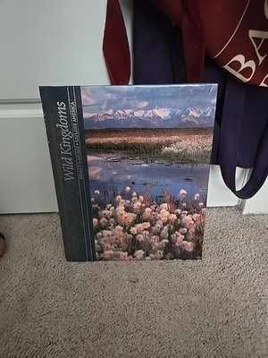 Explore America  Series Wild Kingdoms  First Edition 1996 Art History Adventure 