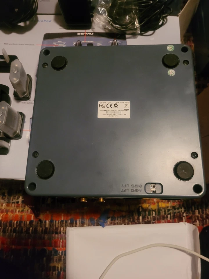 E-MU 0404 4-Channel USB 2.0 Audio Midi Interface. Includes All Software Discs - Image 4 of 4