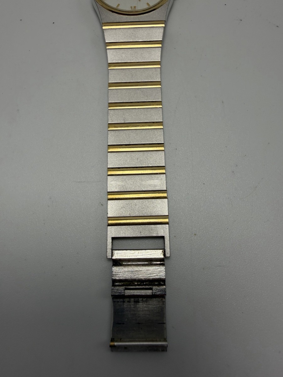 Scratched Grovana 1541-1 Swiss Made New Battery‎ Unisex Watch 28MM 6.75\