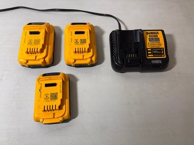 DeWalt Battery 20V Lithium-Ion 2- 4Ah DCB240, 1- 2Ah DCB203 & Charger DCB112 Lot