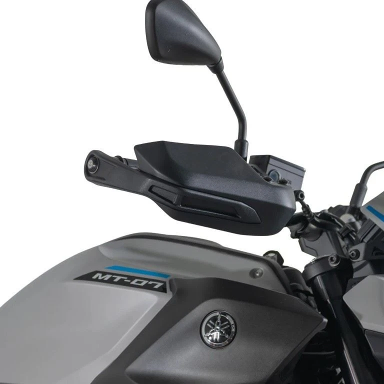 Guardamanos Pyramid Black Yamaha MT-07 2025 Foto 2 de 4