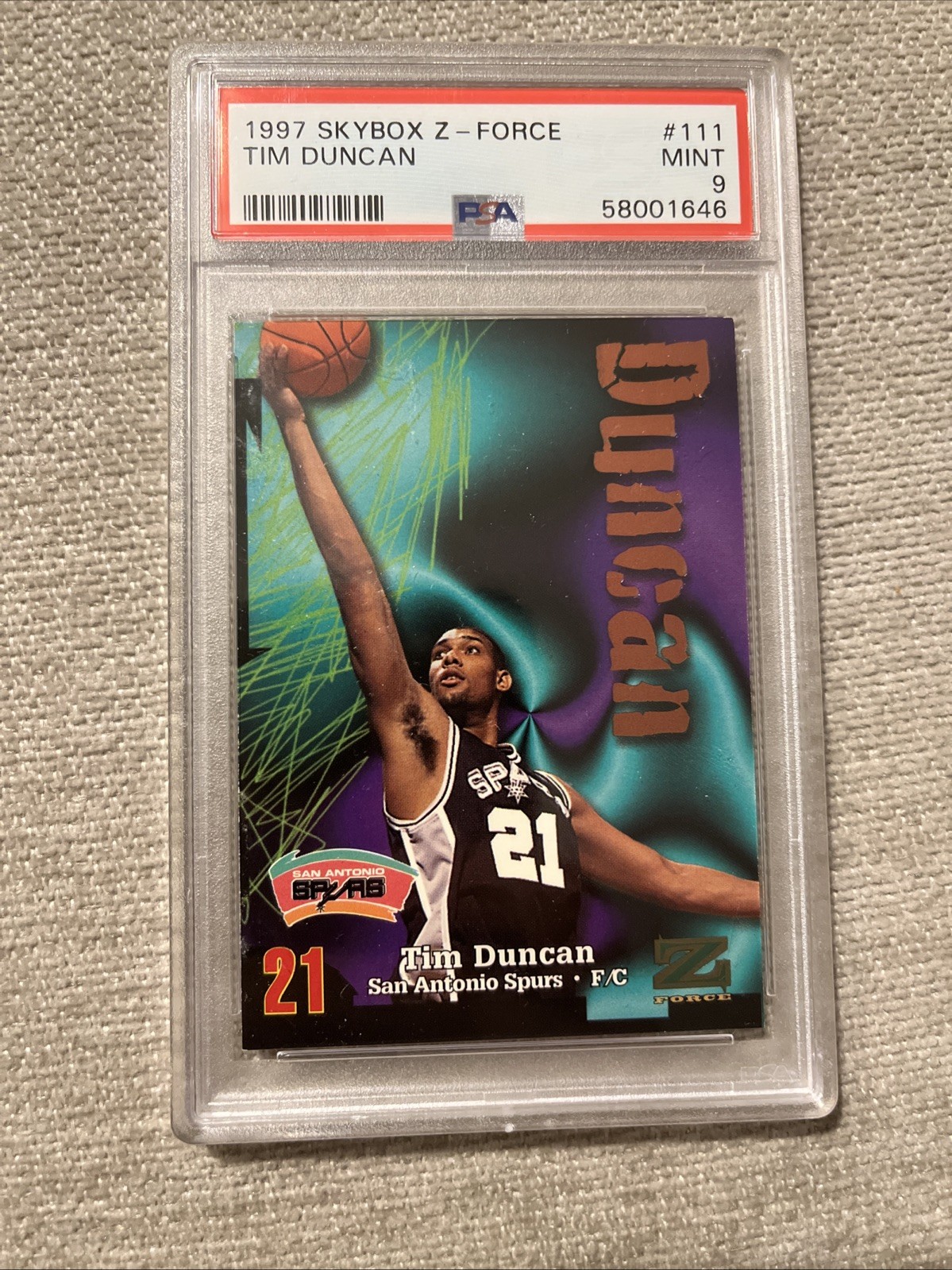 1997 Skybox Z-Force Tim Duncan RC #111 PSA 9 Mint