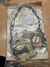 SUZUKI GS400 GASKET SET 11400-44810 GENUINE NOS