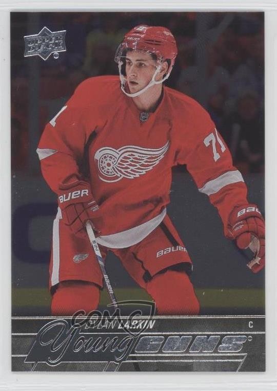 2015-16 Upper Deck Young Guns Silver Foil Board Dylan Larkin #228 9js