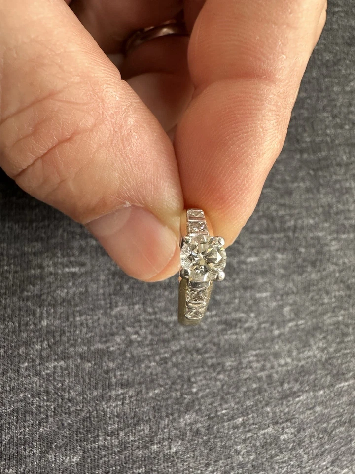 Conjunto de anel de casamento personalizado tamanho 5 diamantes naturais ouro 18k/platina 1,62 Kw total - Imagem 3 de 4