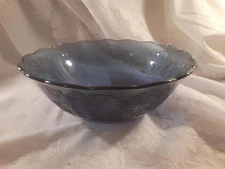 Princess House Fantasia 11" Large Sapphire Blue Bowl with Label