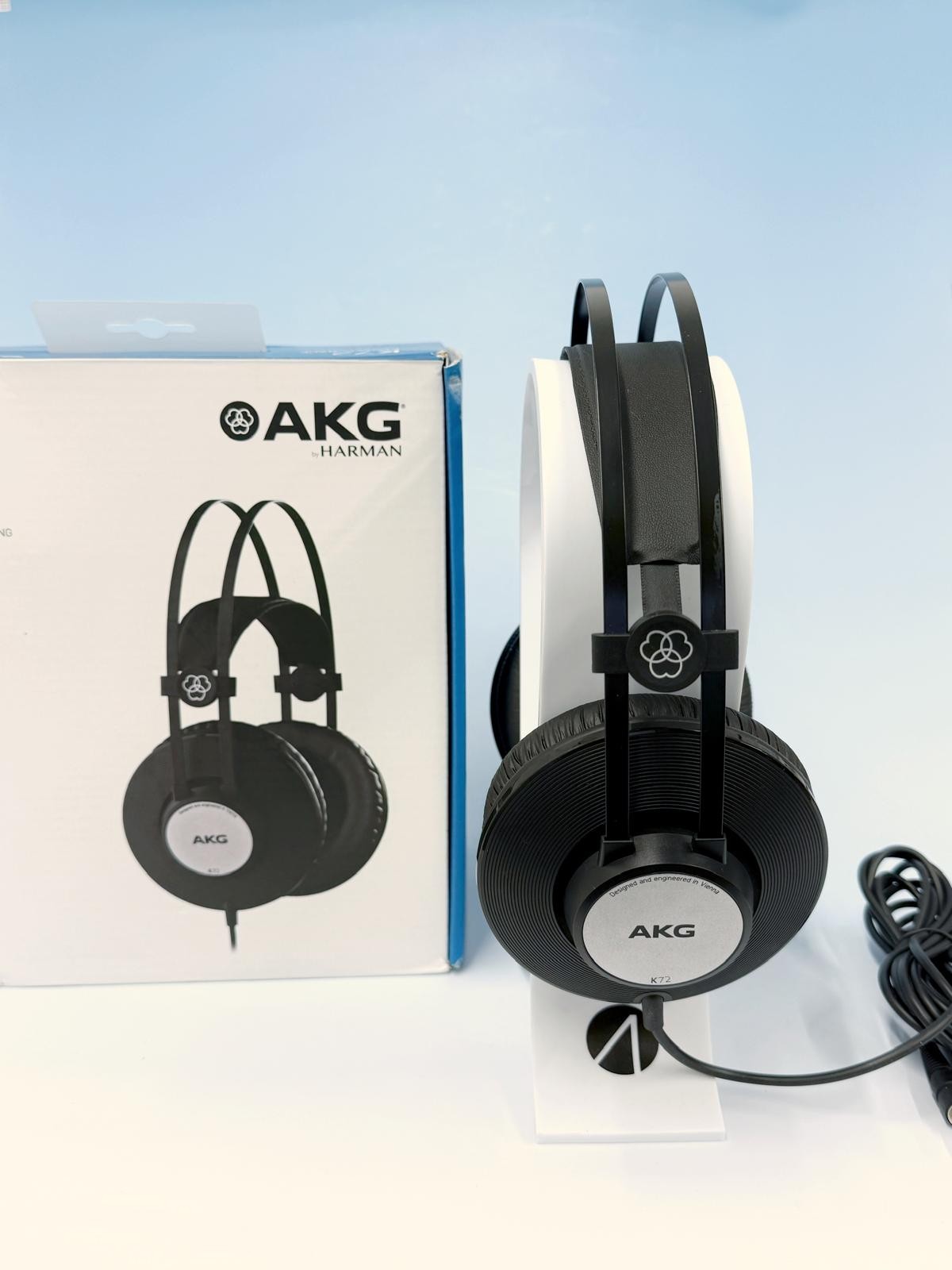 AKG K72 Over the Ear Headphones - Black