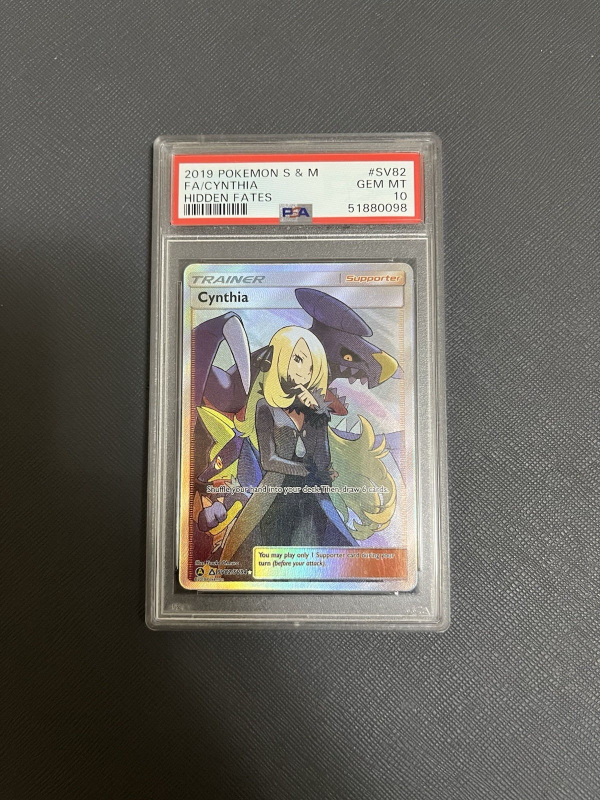 Pokémon Trainer Cynthia TCG SV82/SV94 Hidden Fates Shiny Vault PSA 10