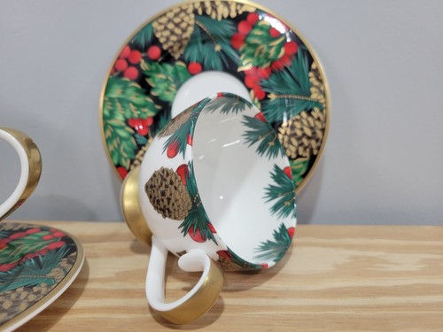 Fitz & Floyd Holiday Pine Bone China Christmas 2Pcs Cup Saucer Set - Picture 3 of 9