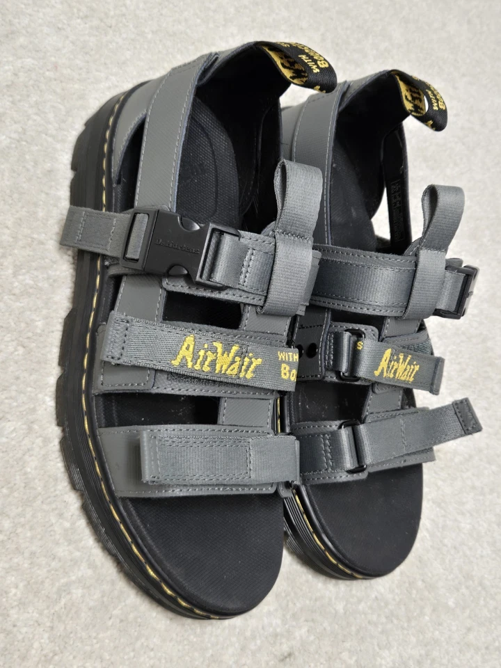 Doc martens sandals mens 8 womens 9 pearson  gray/black/yellow AW004 - Image 2 of 4