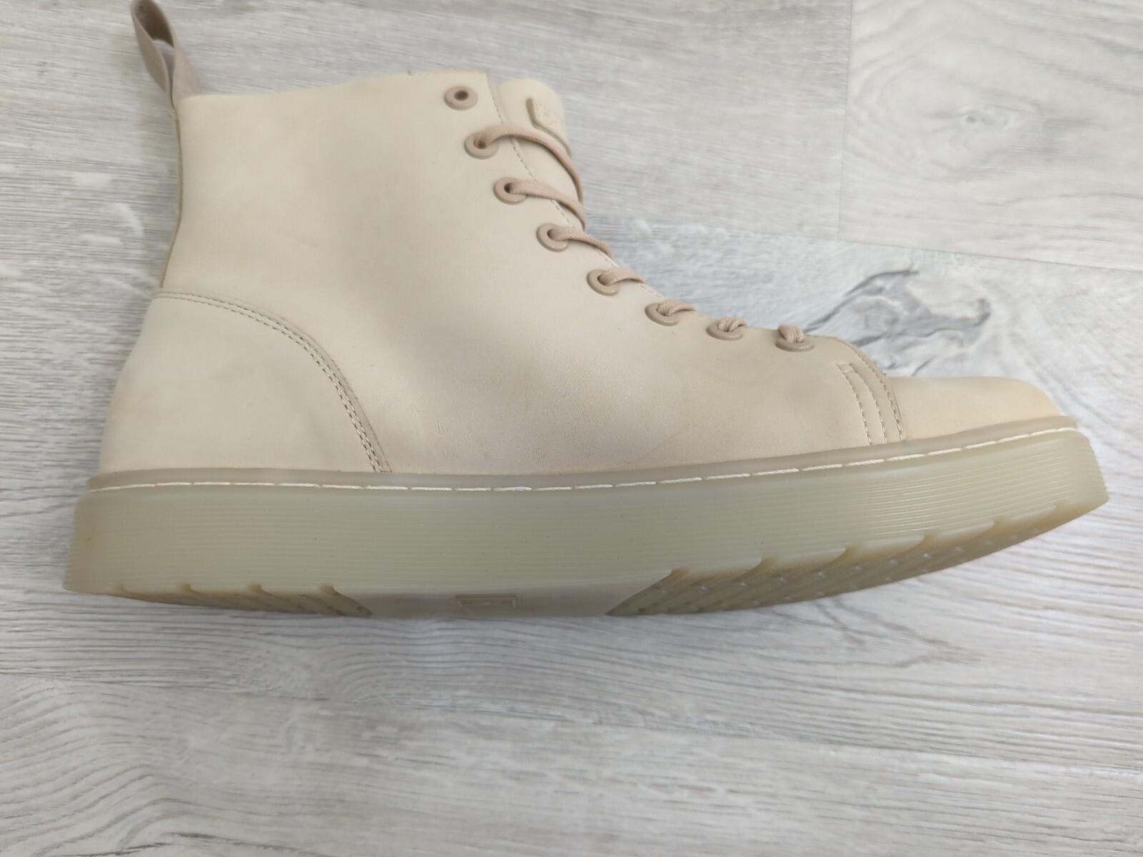 Dr. Martens Talib Boots Mens 11 Soft Leather Beige Sand High Tops Docs
