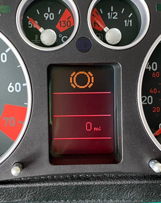 Tela LCD Audi TT 1999-2006 Mk1 Cluster Speedo - Imagem 2 de 2