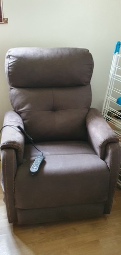 Fauteuil releveur 2 moteurs Confort Classic - Medical Domicile
