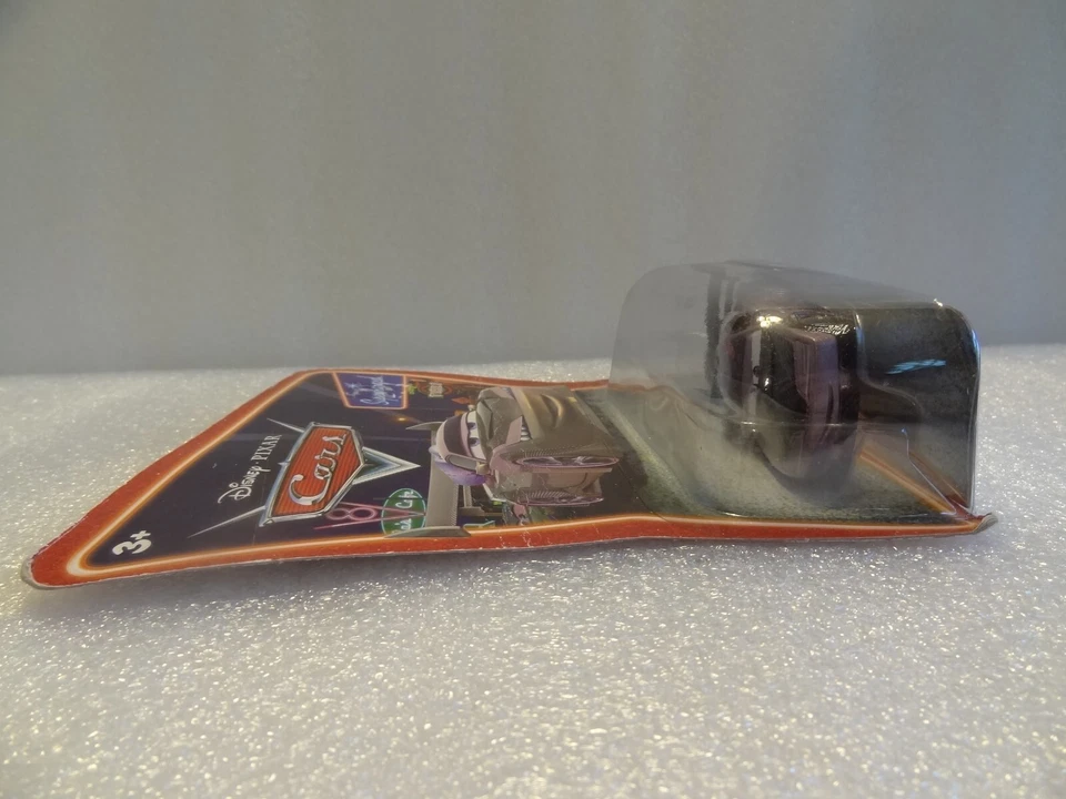 Neumáticos sobrealimentados Boost 3+ de Disney Pixar Cars. Nuevo en paquete Foto 4 de 4