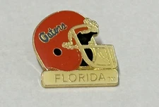 Florida Gators Pin Vintage Helmet Hat  Lapel Pin NOS NCAA