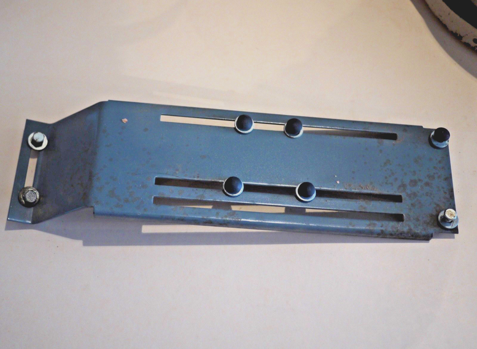 14" Md 28-203  Motor Mount (for Enclosed Base Model)