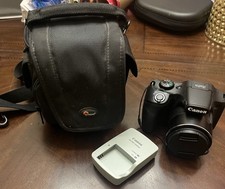 Canon PowerShot SX520 HS Camera Bundle with Bag Charger  Battery WORKING