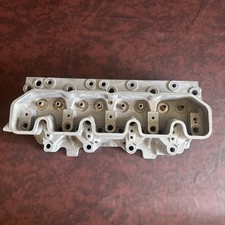 300tdi Cylinder Head Assy For Land Rover Discovery Defender 90 110 130 2.5 Tdi 300tdi Cylinder Head Assy For Land Rover Discovery Defender 90 110 130 2.5 Tdi