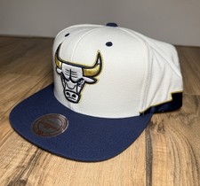 NEW RARE! Mitchell & Ness Chicago Bulls White Blue Gold Snapback Shark Tooth