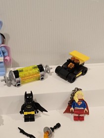 Lego Batman Super Hero Figures and Accessories Set