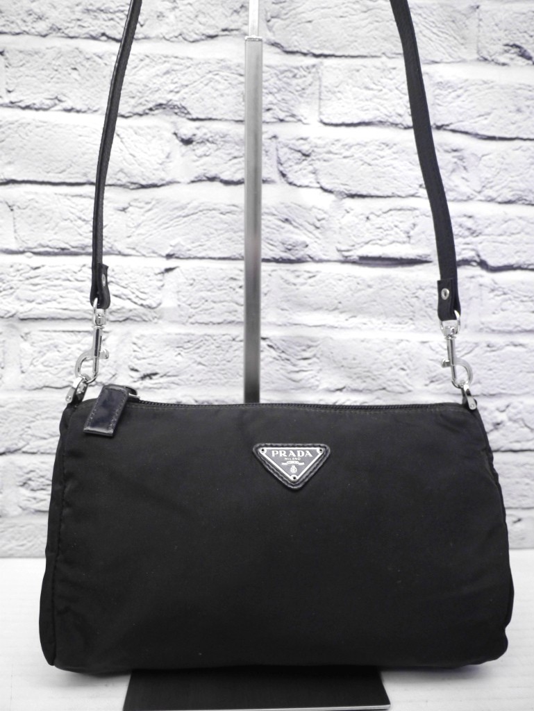 Prada Tessuto Nylon Shoulder Bag Black Vintage Authentic thumbnail 2