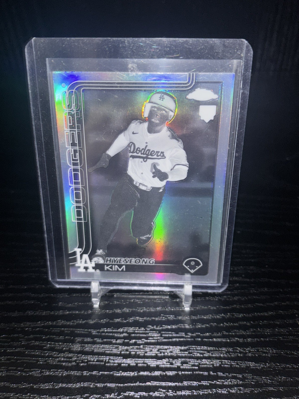 2025 Topps Chrome - Hyeseong Kim Negative Refractor (RC) #152 Dodgers